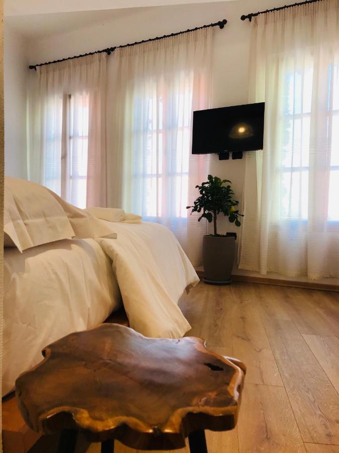 فلورا Foleza - Bed And Breakfast المظهر الخارجي الصورة
