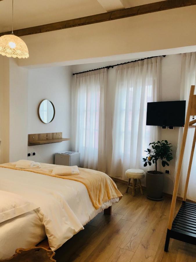 فلورا Foleza - Bed And Breakfast المظهر الخارجي الصورة